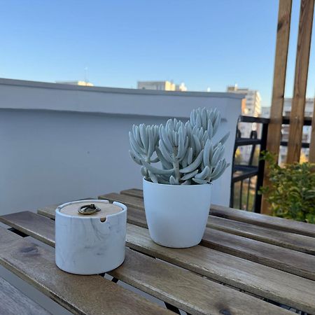 Lun Apartment Cluj-Napoca Buitenkant foto