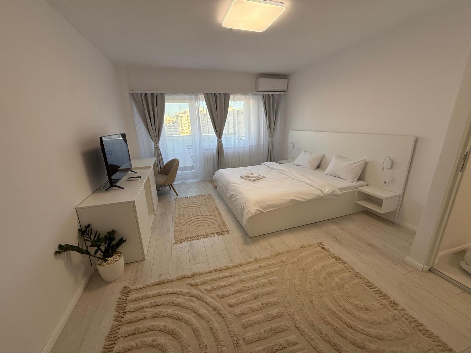 Lun Apartment Cluj-Napoca Buitenkant foto