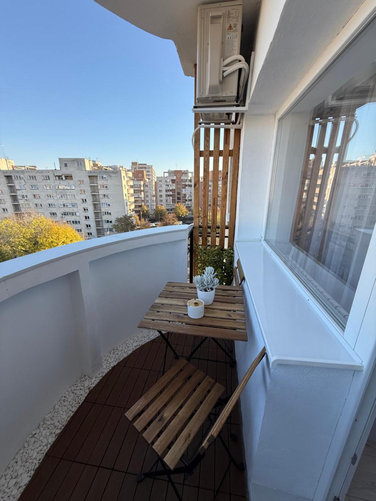 Lun Apartment Cluj-Napoca Buitenkant foto